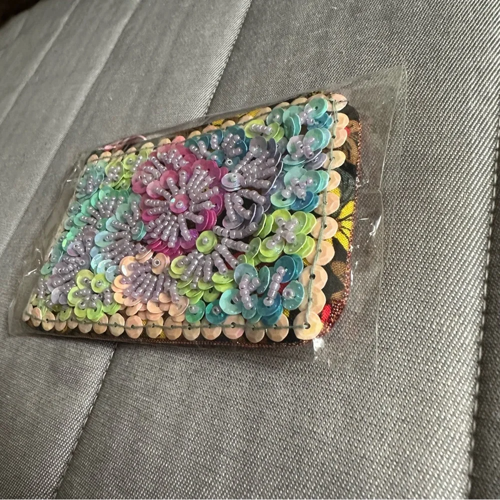 Sequined‎ Card Holder